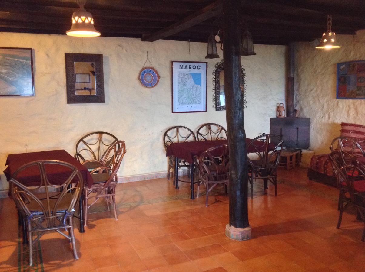 Caiat Lounge Refuge Hostel Taghzoute Bagian luar foto